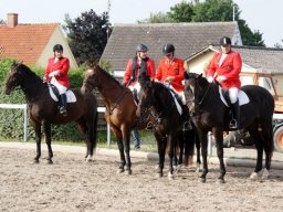 376818_10151090365343585_476193905_n